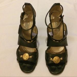 Original Giannie Versace Hells